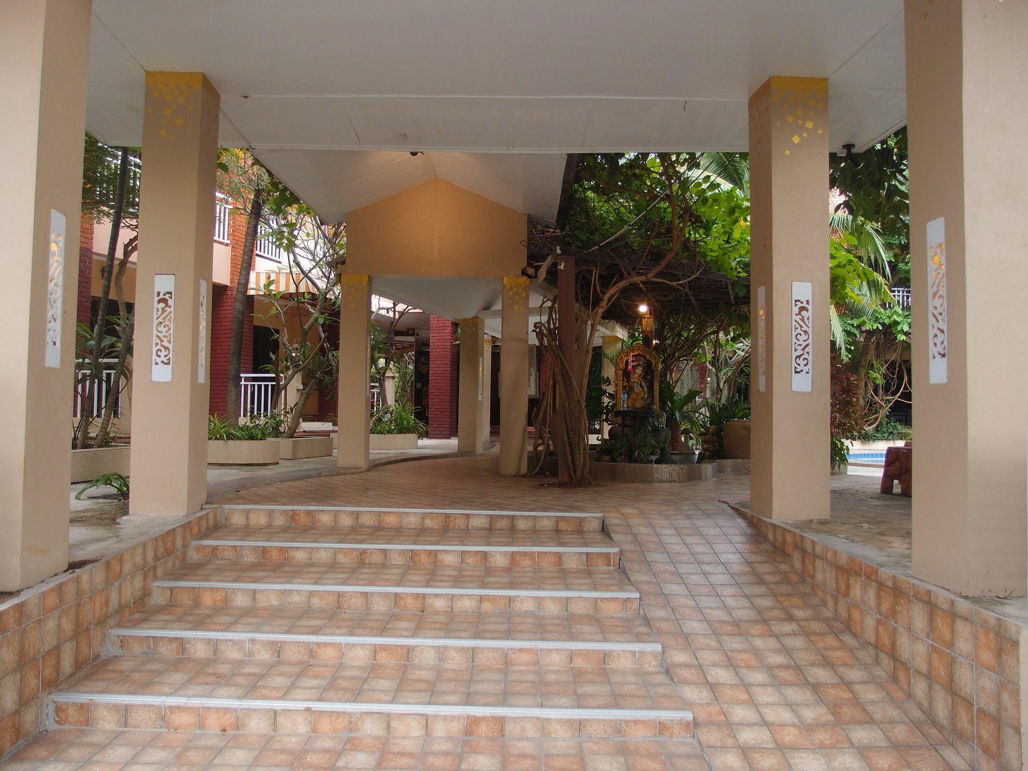 Blue Garden Resort Pattaya Jomtien Beach Exterior foto